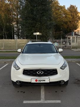 Infiniti FX37