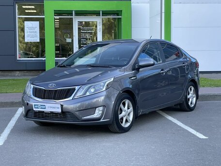 Kia Rio 5-speed