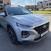 Hyundai Santa