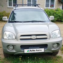 Hyundai Santa