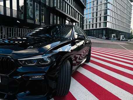 BMW X6 40i