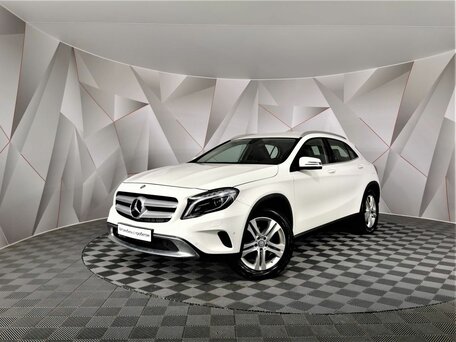 Mercedes-Benz GLA 200