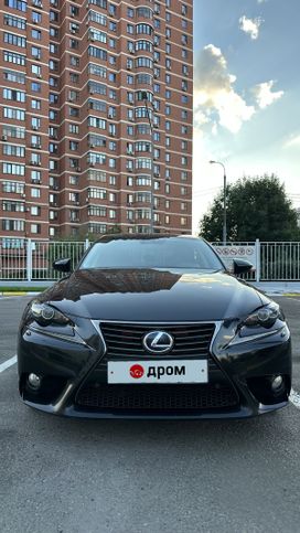 Lexus Is300H