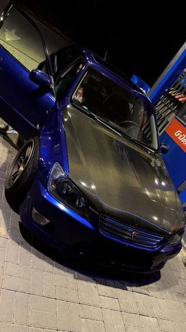 Lexus Is200