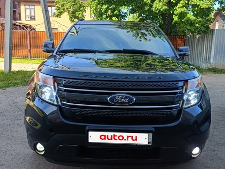 Ford Explorer