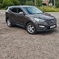 Hyundai Santa