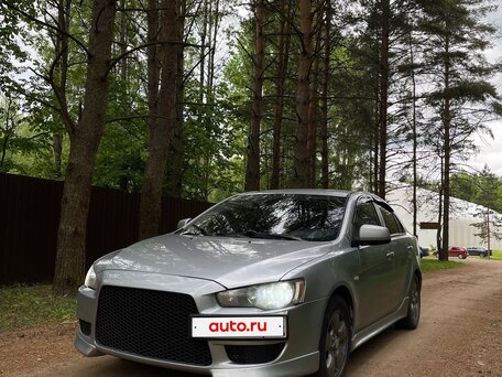 Mitsubishi Lancer