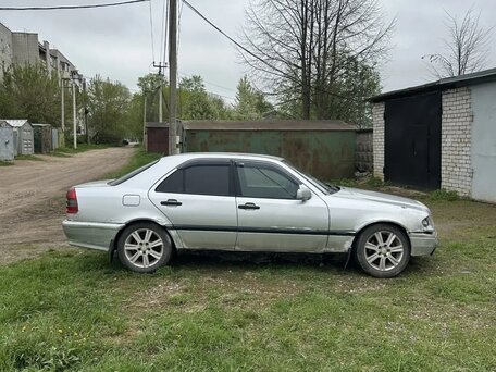 Mercedes-Benz C-Класс 200 5-speed