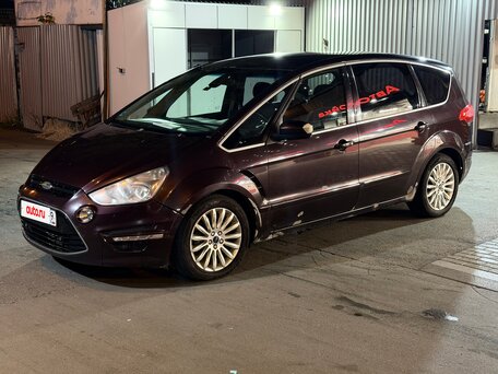 Ford S-MAX
